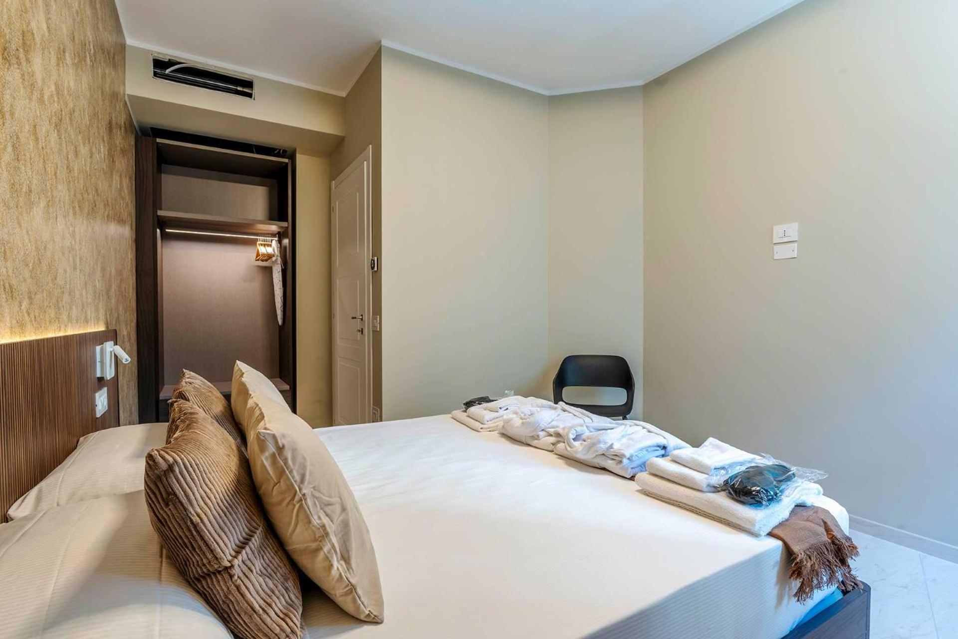 Velasca Tower Apartments Mailand Exterior foto
