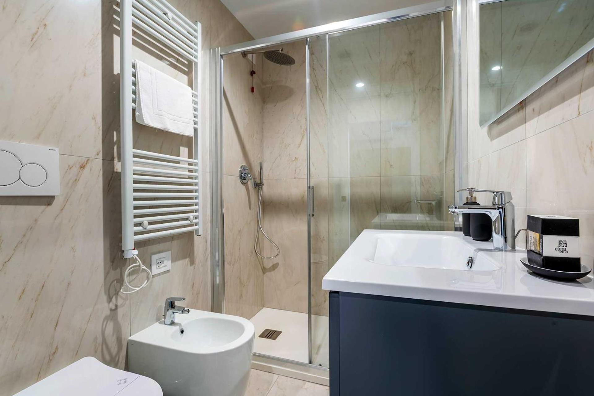 Velasca Tower Apartments Mailand Exterior foto