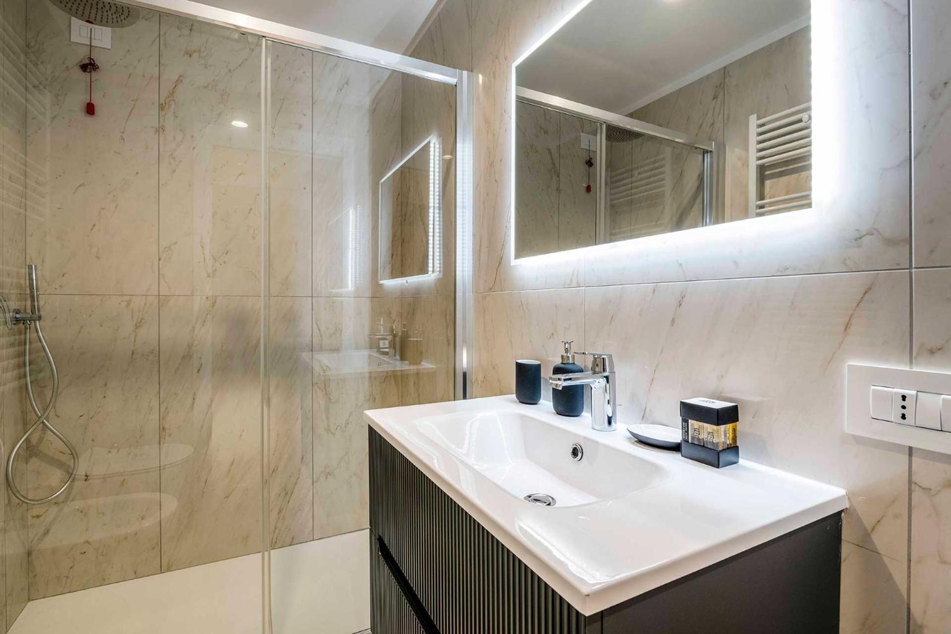 Velasca Tower Apartments Mailand Exterior foto