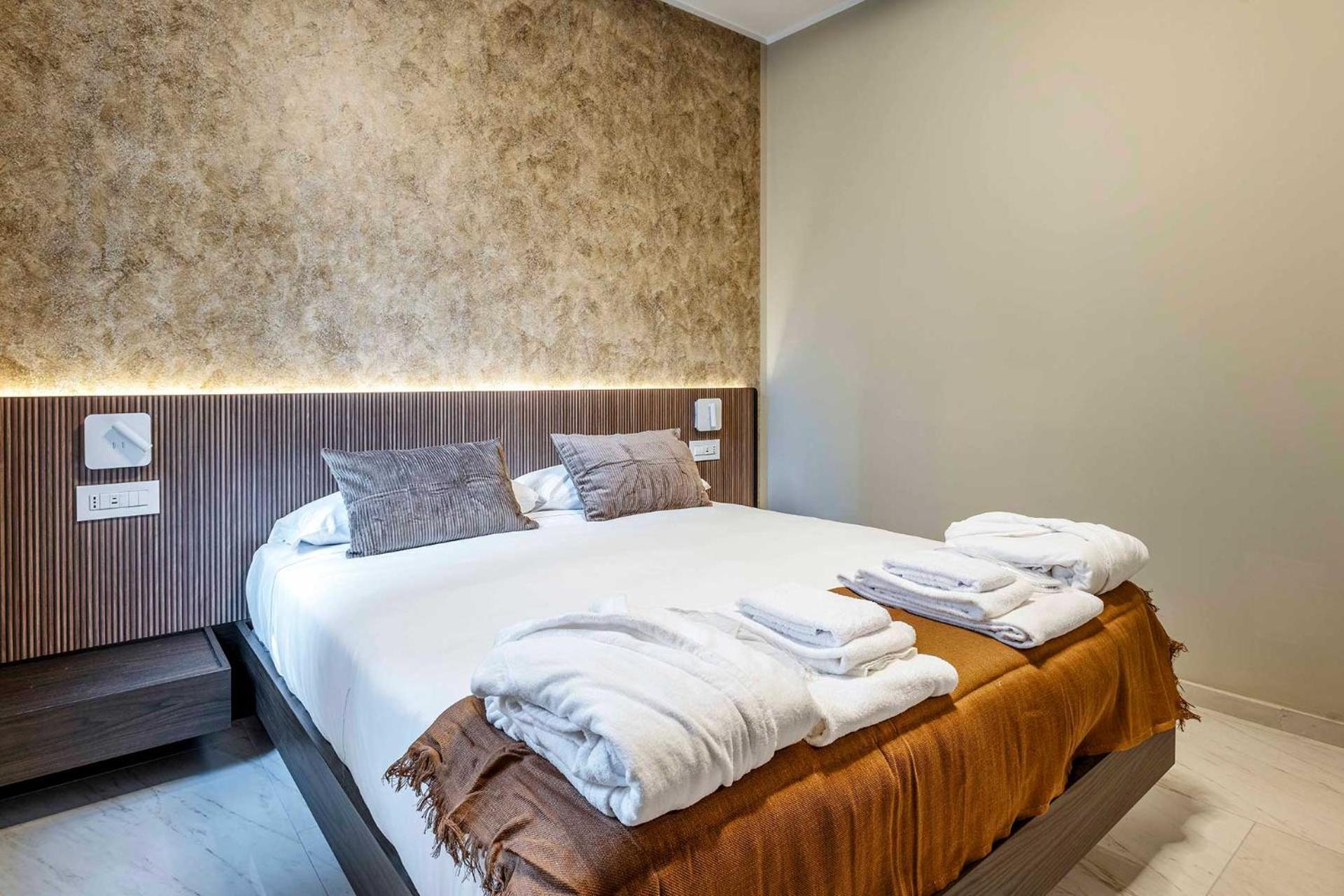Velasca Tower Apartments Mailand Exterior foto