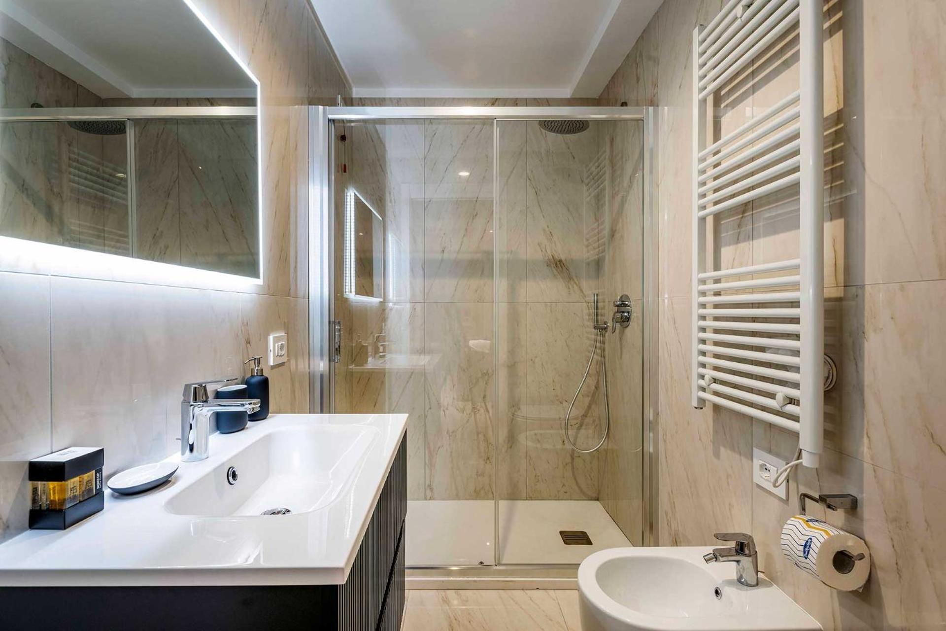 Velasca Tower Apartments Mailand Exterior foto